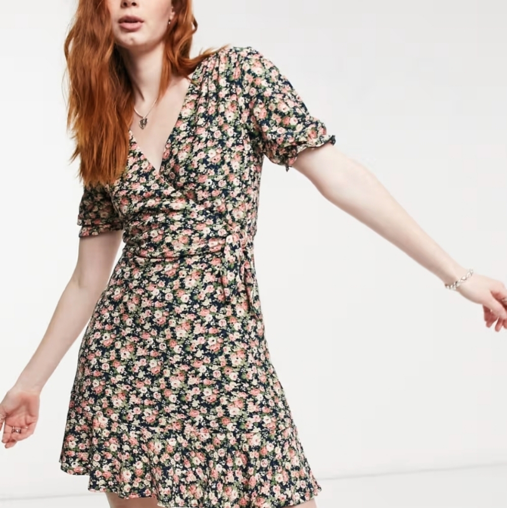 Oasis Black Floral Mini Dress